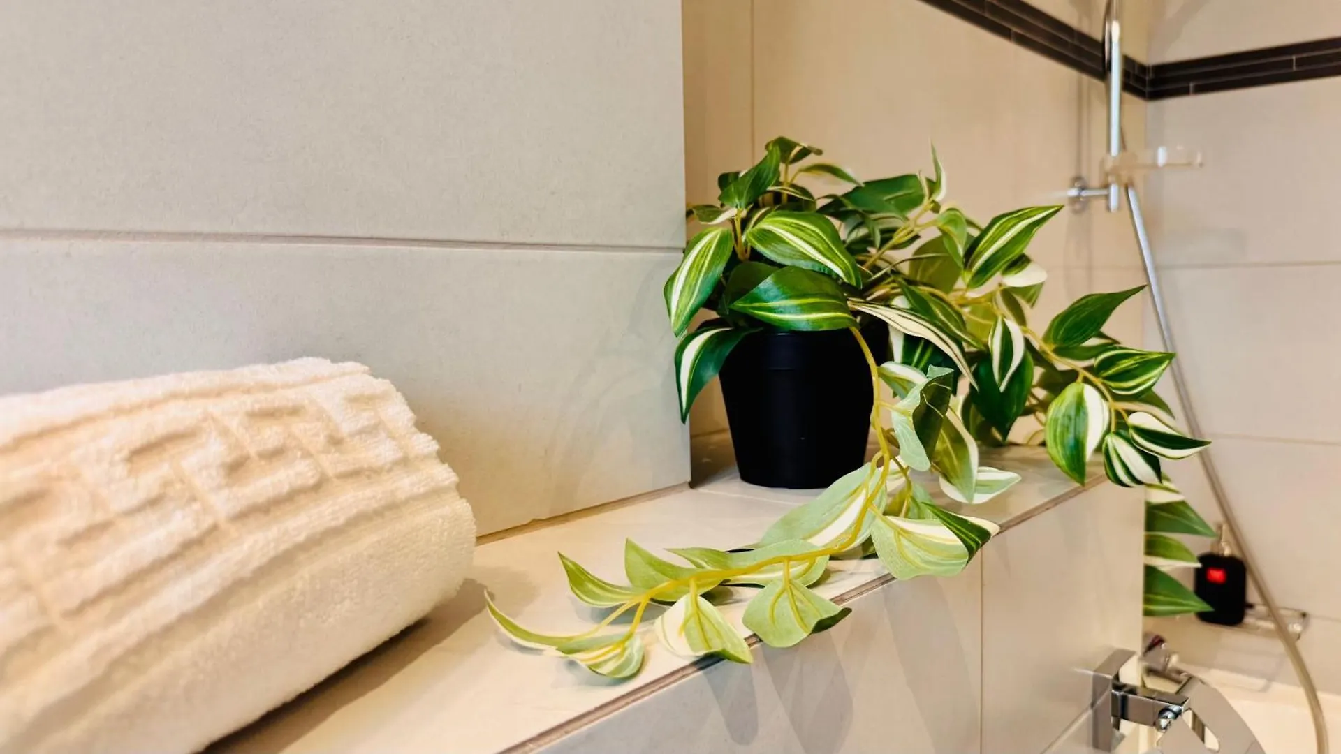 Peaceful Getaway - 1Br Apartment In Bucharest