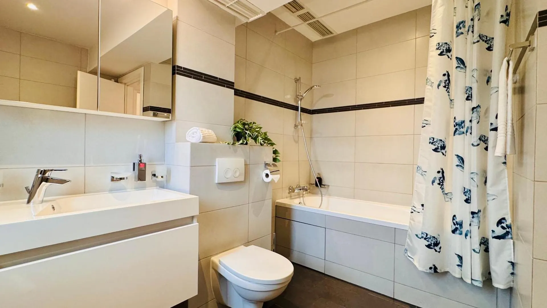 Peaceful Getaway - 1Br Apartment In Bucharest