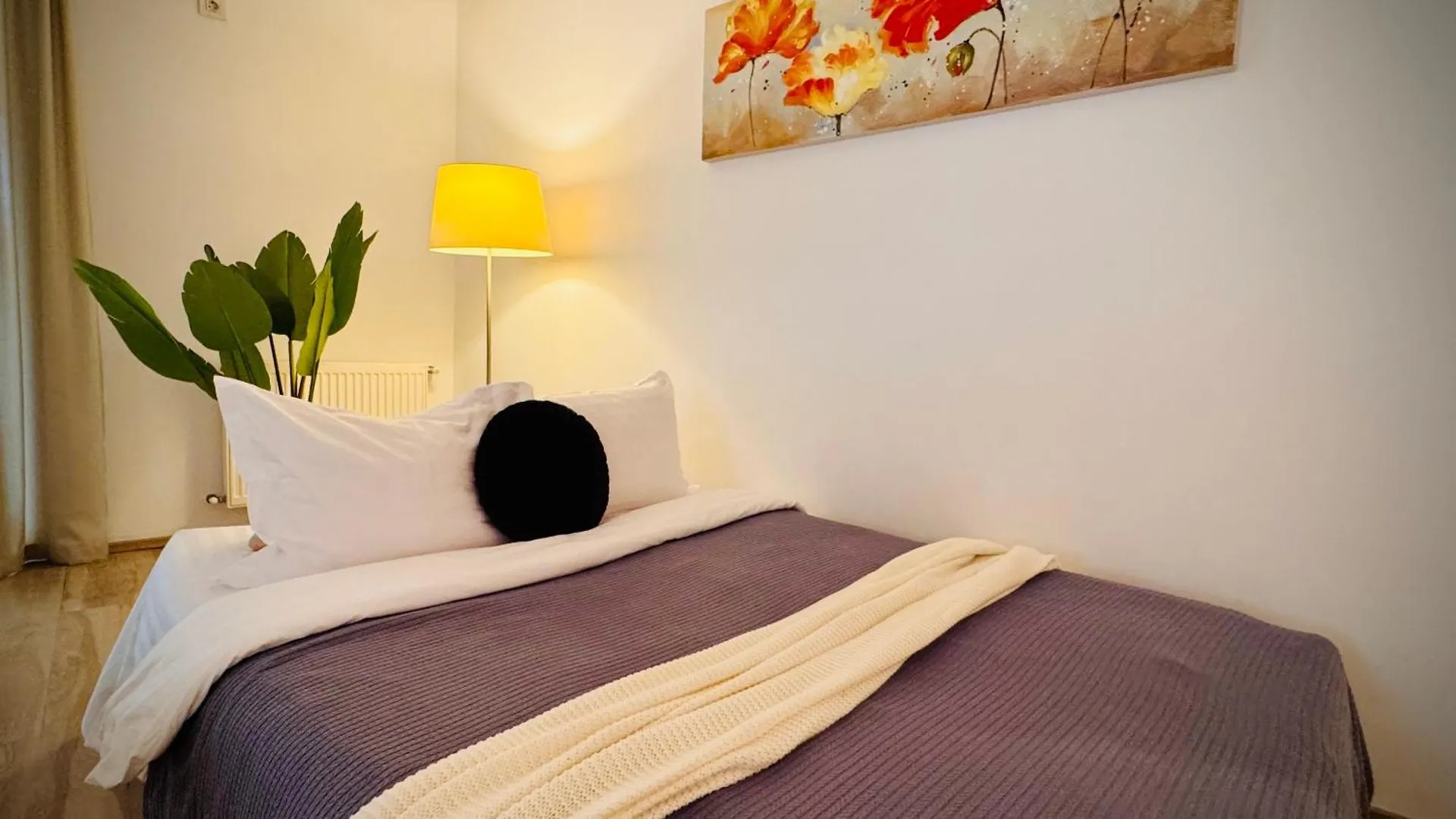 Peaceful Getaway - 1Br Apartment In Bucharest