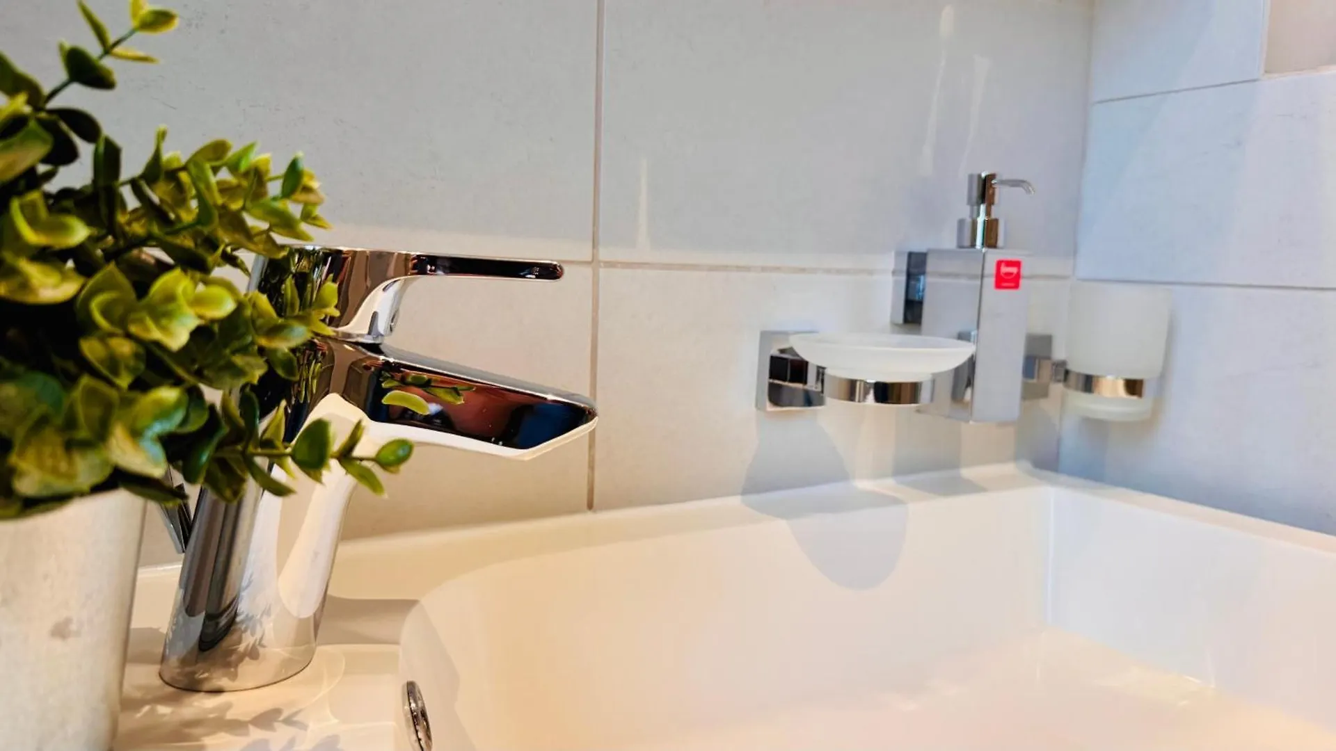 Peaceful Getaway - 1Br Apartment In Bukareszt Rumunia